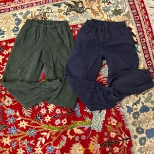 2 PAIRS BRANDY MELVILLE SWEATPANTS